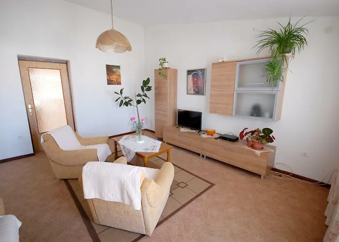 Apartman Mica By El-pi Tours